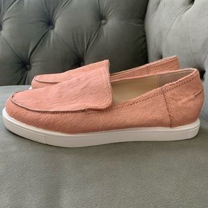ZARA Women’s Peachy Pink Suede-Style Slip-On Loafers